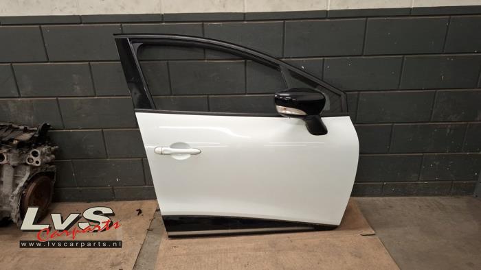Renault Clio Portière 4portes avant droite