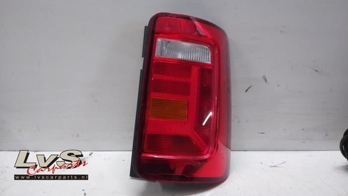 Volkswagen Caddy Achterlicht rechts