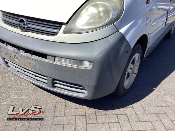 Opel Vivaro Voorbumper