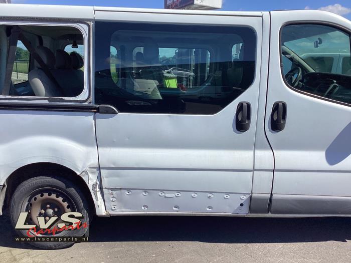 Opel Vivaro Schuifdeur rechts