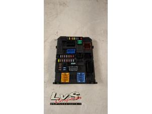 Gebruikte Module Bodycontrol Opel Crossland (X) 1.2 Turbo 12V Euro 6 Prijs € 85,00 Margeregeling aangeboden door LvS Carparts