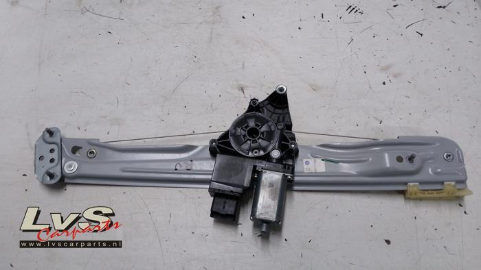 Opel Crossland X Ruitmechaniek 4Deurs rechts-voor