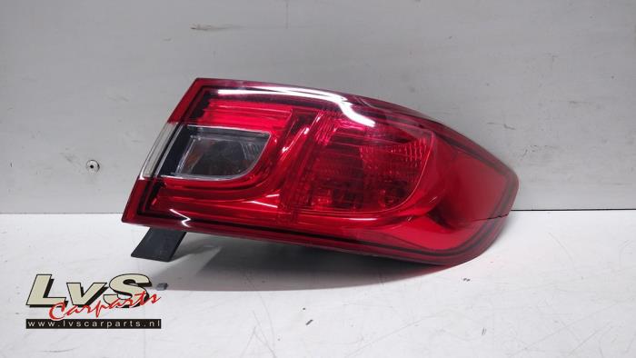 Renault Clio Feu arrière droit