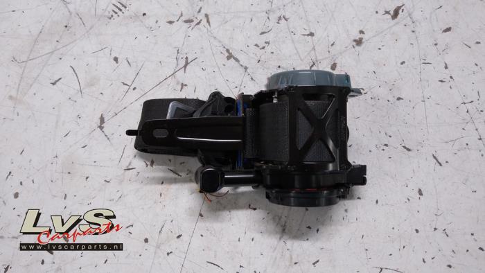 Opel Karl Gordelspanner links