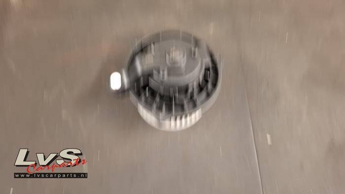 Kia Picanto Kachel Ventilatiemotor