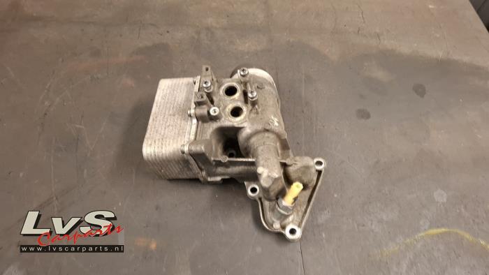 Renault Master Boîtier filtre à huile