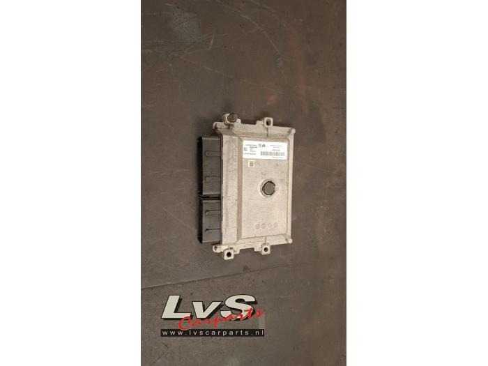 Peugeot 208 Ordinateur gestion moteur