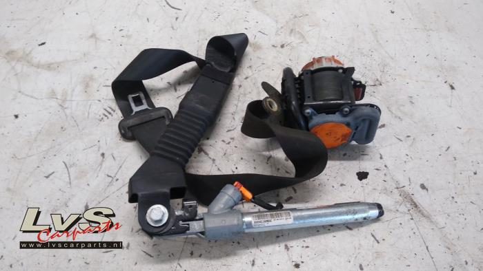 Nissan Qashqai Gordelspanner links