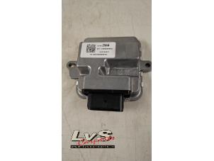 Gebruikte Brandstofpomp module Opel Astra K 1.0 Turbo 12V Prijs € 20,00 Margeregeling aangeboden door LvS Carparts