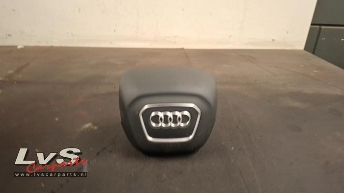 Audi Q5 Left airbag (steering wheel)