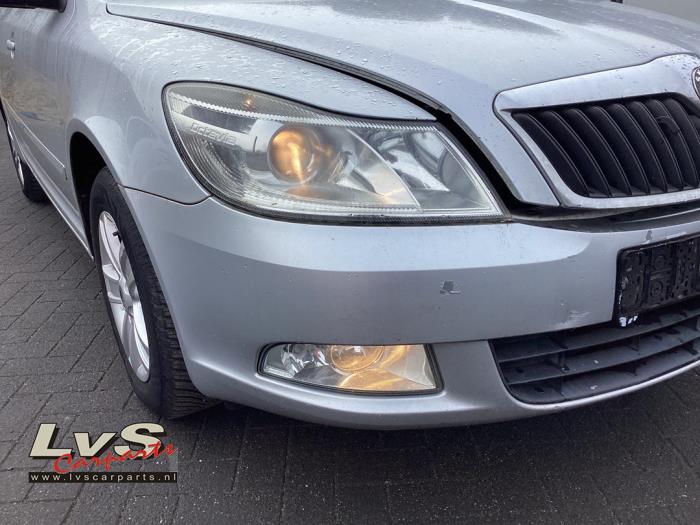 Skoda Octavia Koplamp rechts