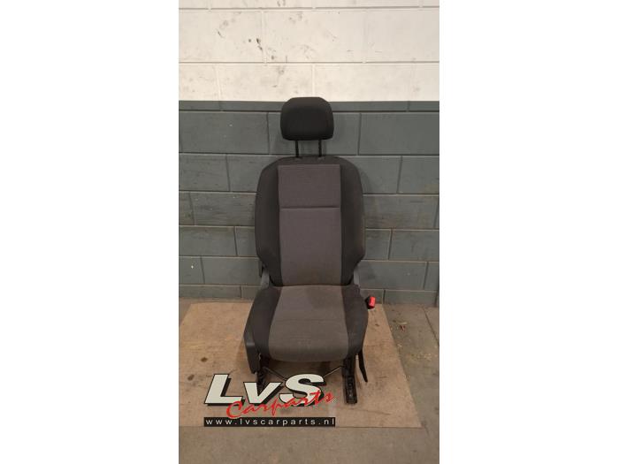 Toyota Pro-Ace City Seat, right