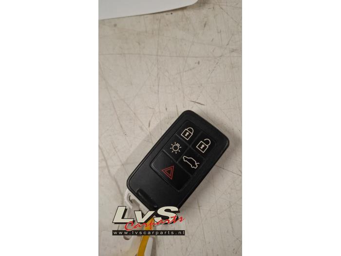 Volvo V40 Key