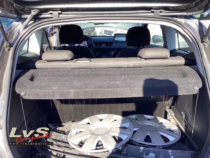 Opel Corsa Hoedenplank