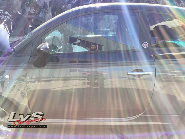 Fiat 500 Portier 2Deurs links