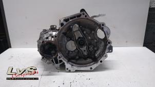 Gebruikte Versnellingsbak Volkswagen Golf Sportsvan (AUVS) 1.6 TDI BlueMotion 16V Prijs € 400,00 Margeregeling aangeboden door LvS Carparts