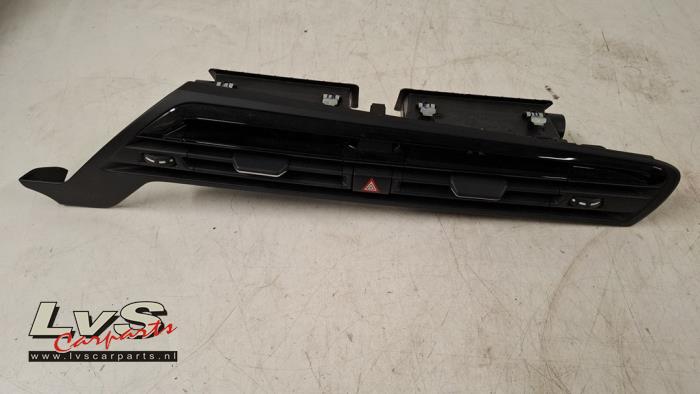 Citroen C4 Picasso Dashboard vent