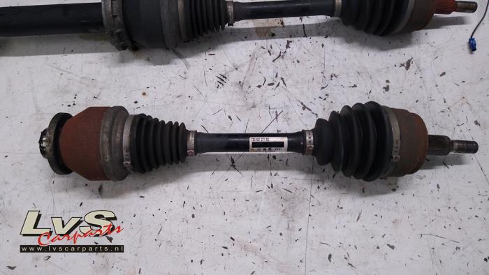 Volkswagen Transporter Front drive shaft, left