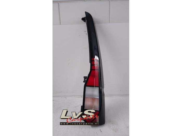 Volkswagen Caddy Taillight, right