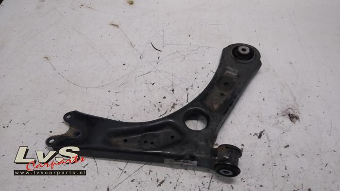 Volkswagen Caddy Front wishbone, right