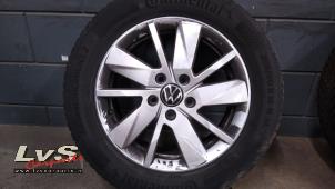 Gebruikte Velg + Winterband Volkswagen Caddy Cargo V (SBA/SBH) 2.0 TDI BlueMotionTechnology Prijs € 151,25 Inclusief btw aangeboden door LvS Carparts