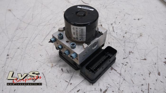 BMW 1-Serie ABS pump