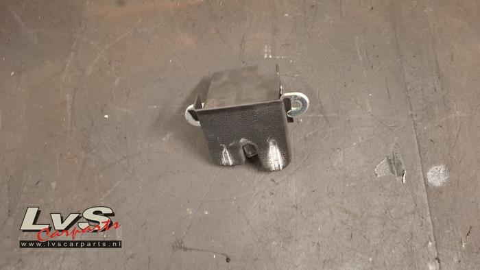 Volkswagen Tiguan Mécanique de verrouillage hayon