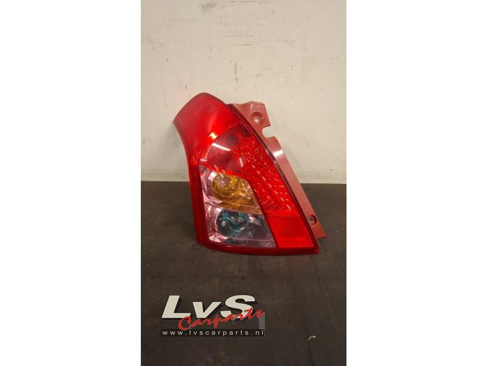Suzuki Swift Rücklicht links