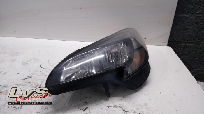 Opel Corsa Scheinwerfer links