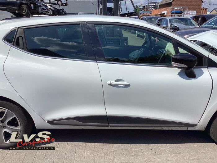 Renault Clio Portier 4Deurs rechts-achter