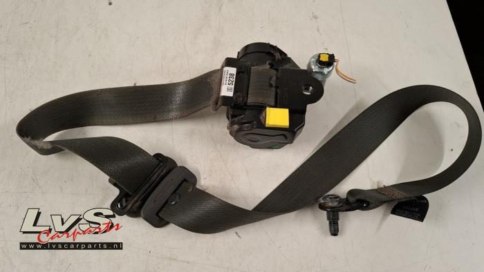 Chevrolet Spark Front seatbelt, left