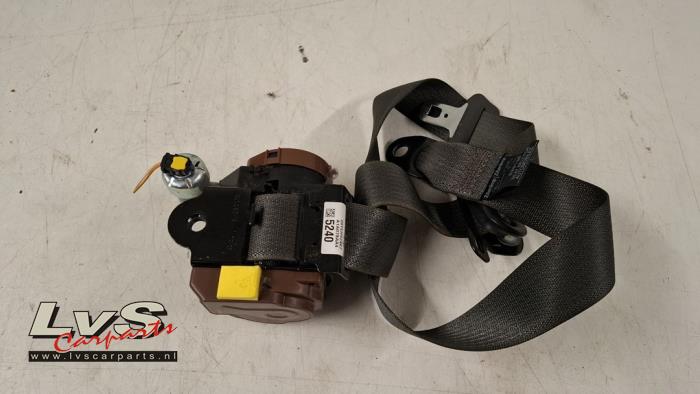 Chevrolet Spark Front seatbelt, right