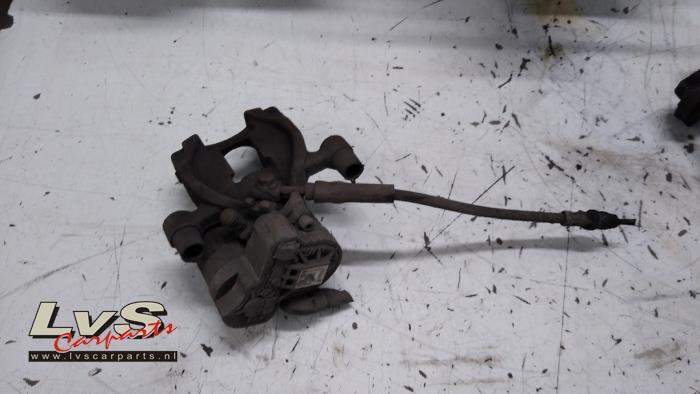 Volkswagen Golf Bremszange links hinten