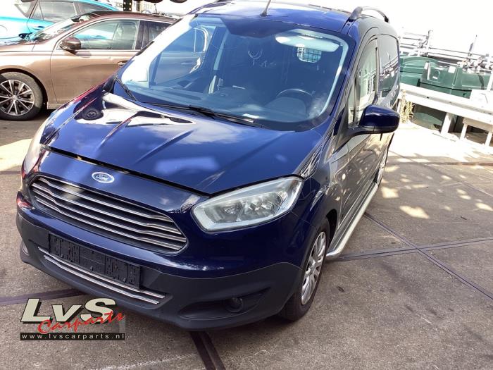 Ford Transit Courier Voorkop compleet