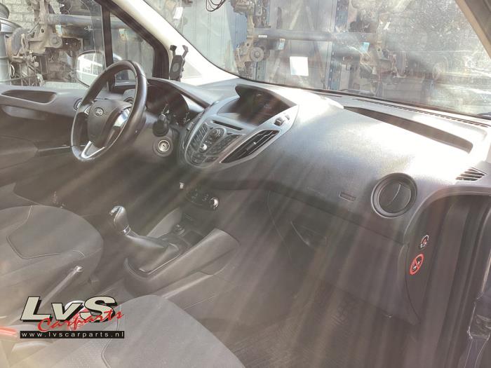 Ford Transit Courier Airbag set + dashboard
