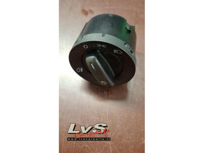 Volkswagen UP Licht Schalter