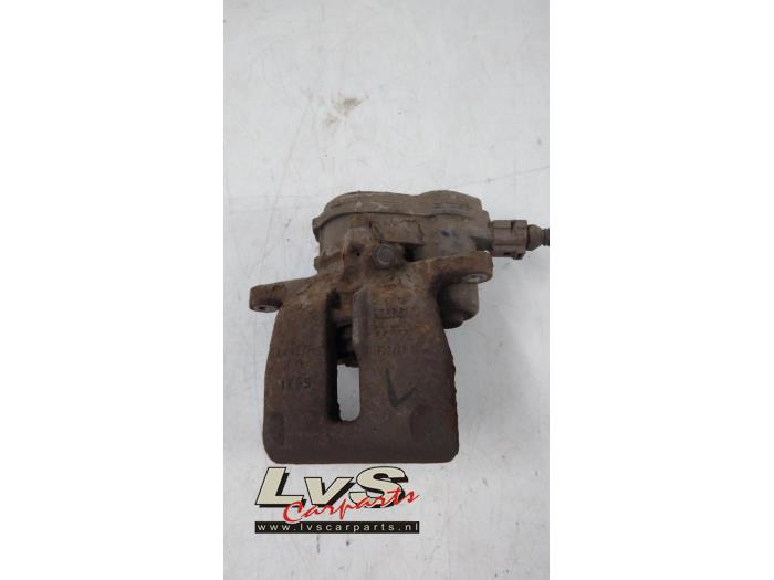 Audi A4 Remklauw (Tang) links-achter