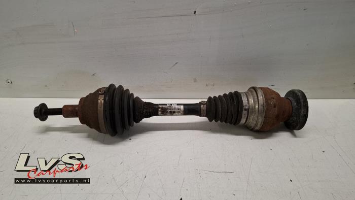 Volkswagen Tiguan Aandrijfas links-voor