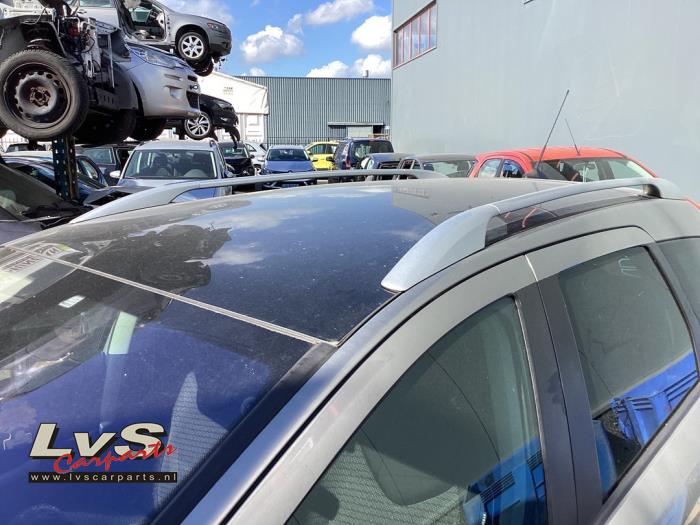 Peugeot 308 Panoramic roof