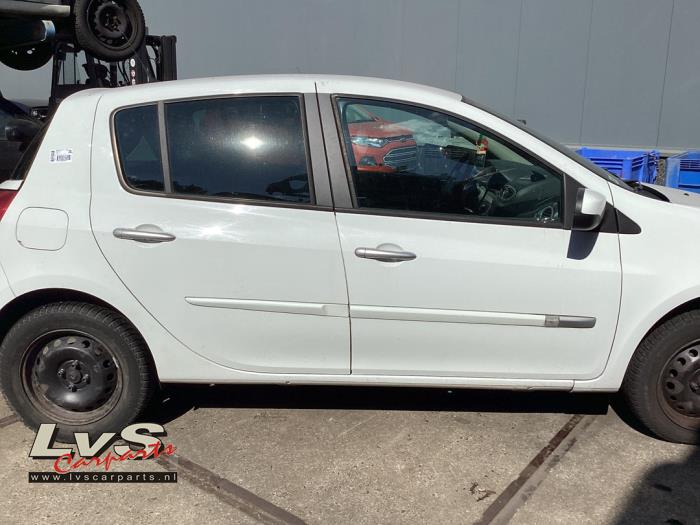 Renault Clio Portière 4portes arrière droite