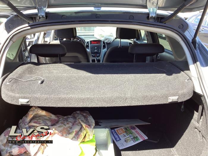 Opel Astra Hoedenplank