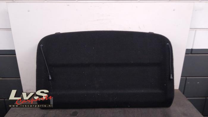 Opel Astra Hutablage