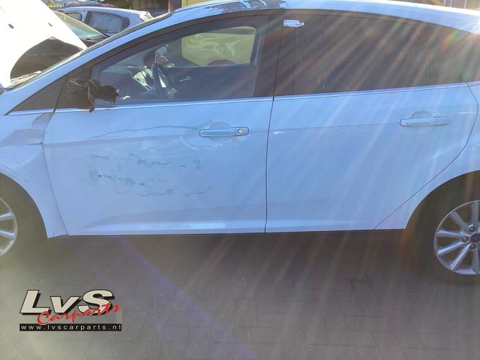 Ford Focus Portier 4Deurs links-achter