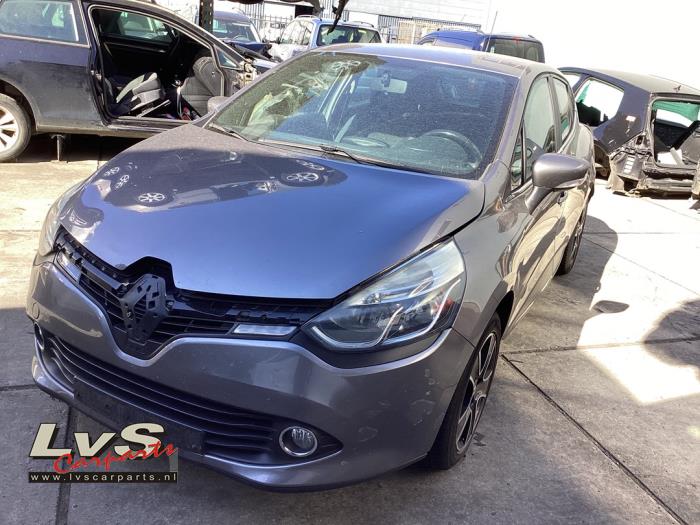 Renault Clio Voorkop compleet
