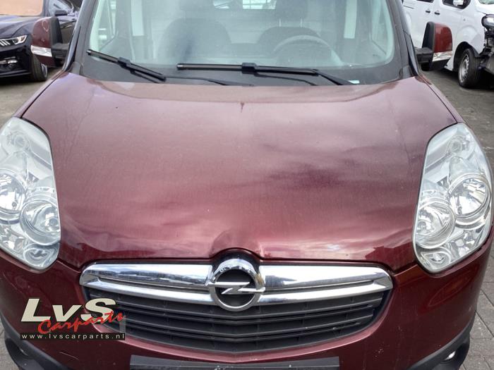 Opel Combo Motorkap