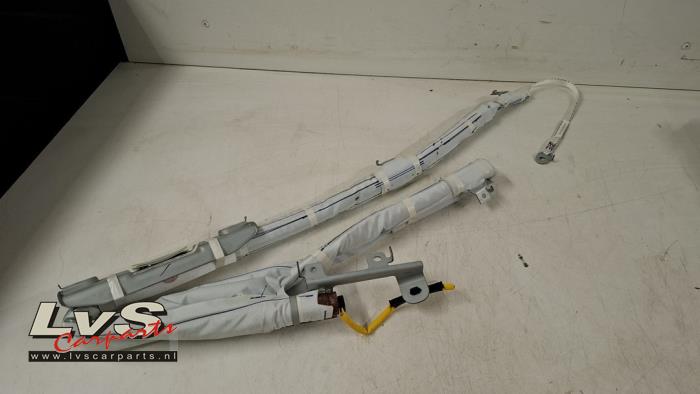 Mitsubishi Space Star Airbag plafond droite