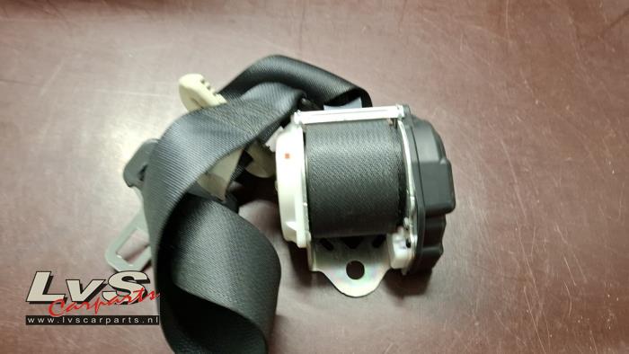 Nissan Note Rear seatbelt, right