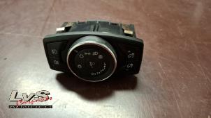 Gebruikte Licht Schakelaar Ford Transit Courier 1.0 Ti-VCT EcoBoost 12V Prijs € 20,00 Margeregeling aangeboden door LvS Carparts