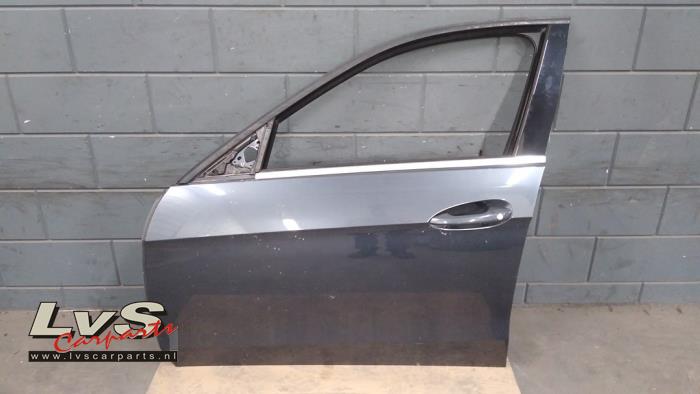 Mercedes E-Klasse Portière 4portes avant gauche