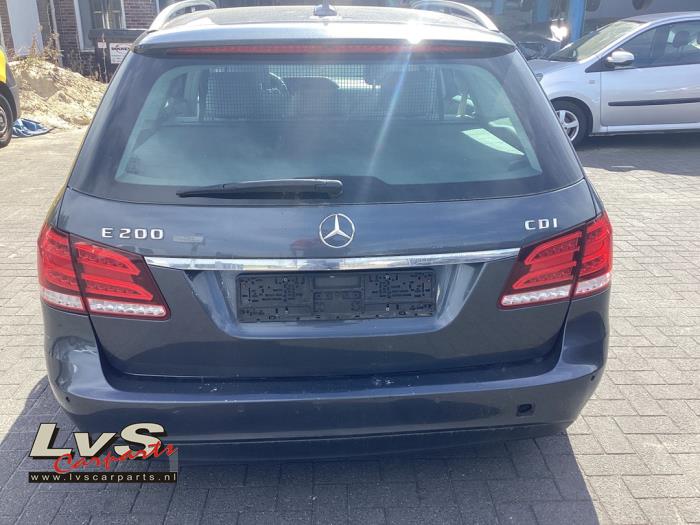 Mercedes E-Klasse Tailgate